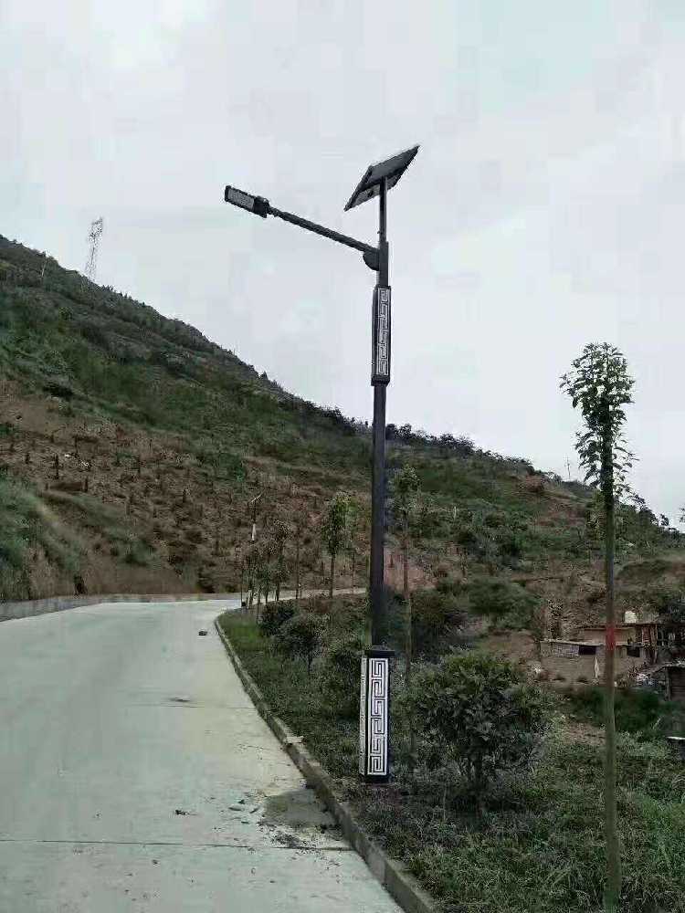 定边县仿古太阳能路灯